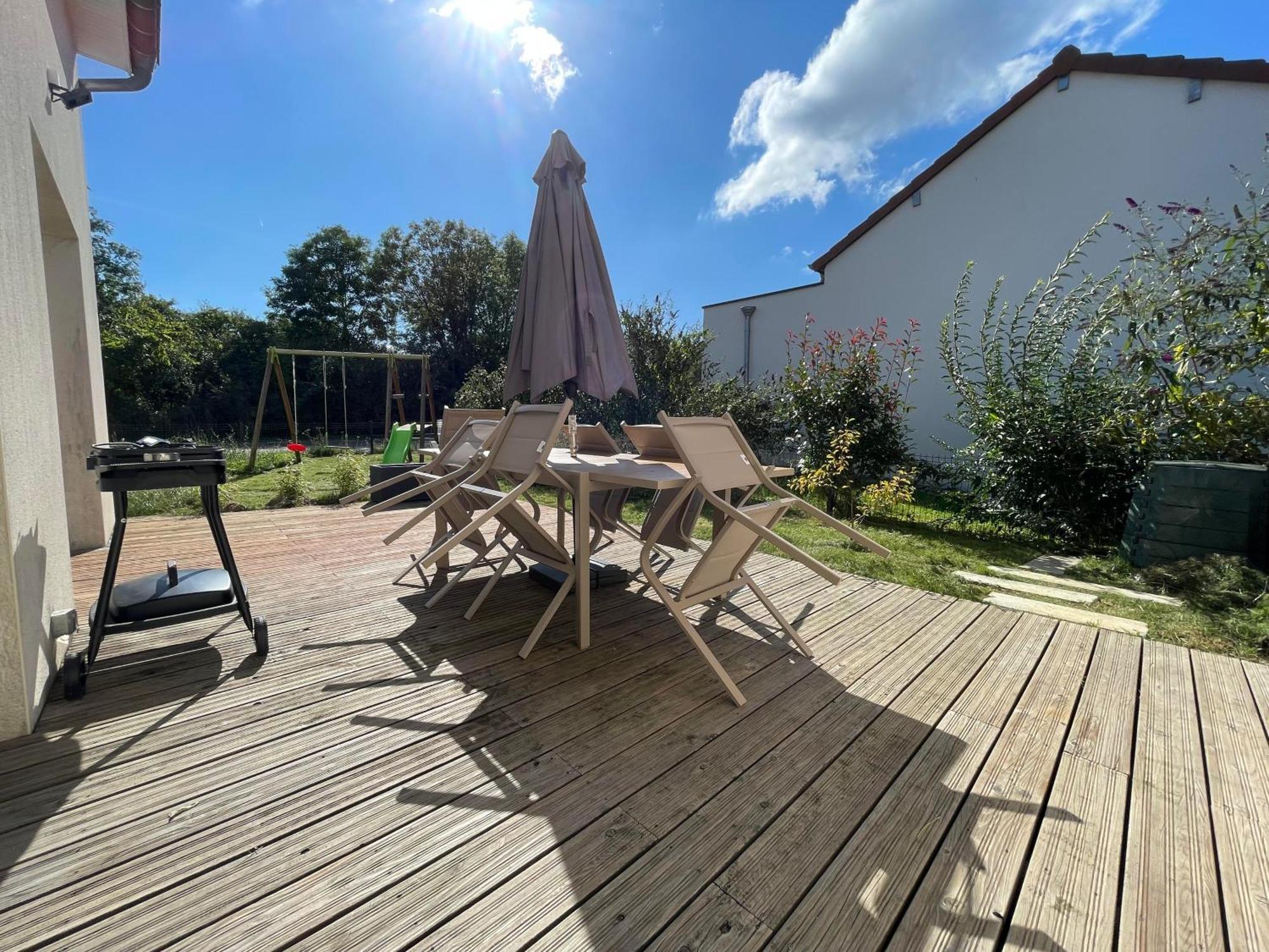 L'Oree Des Champs Lerouville Экстерьер фото